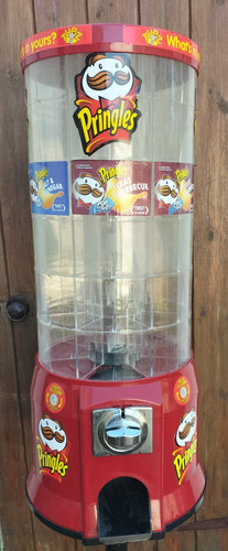 Pringles vending tower - pringles,